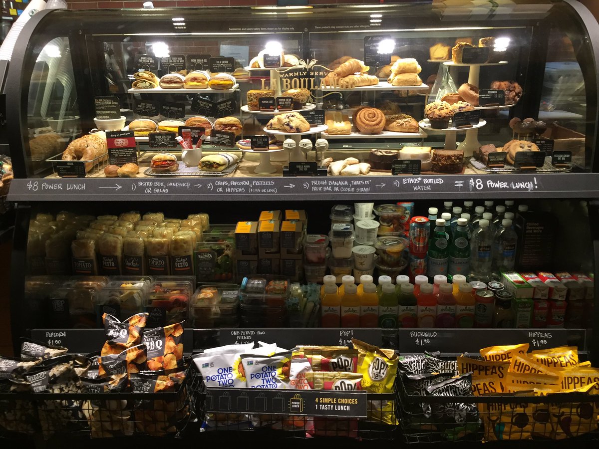 sbux_sam's tweet photo. #HOCR52 Breakfast✔️ Lunch✔️ Snacks✔️ Coffee✔️ ☕️ ❤️ #Starbucks Soldiers Field Rd. 
Open 5:30am - 8pm Sat&amp;Sun @HOCR https://t.co/0U5mBIo976