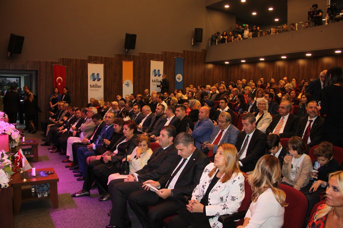 omerfarukmutan's tweet photo. #açılış #kültürvesanat #turhanmildon #goldenhornbrass #kepez #çanakkale https://t.co/9YSa9U6dzf