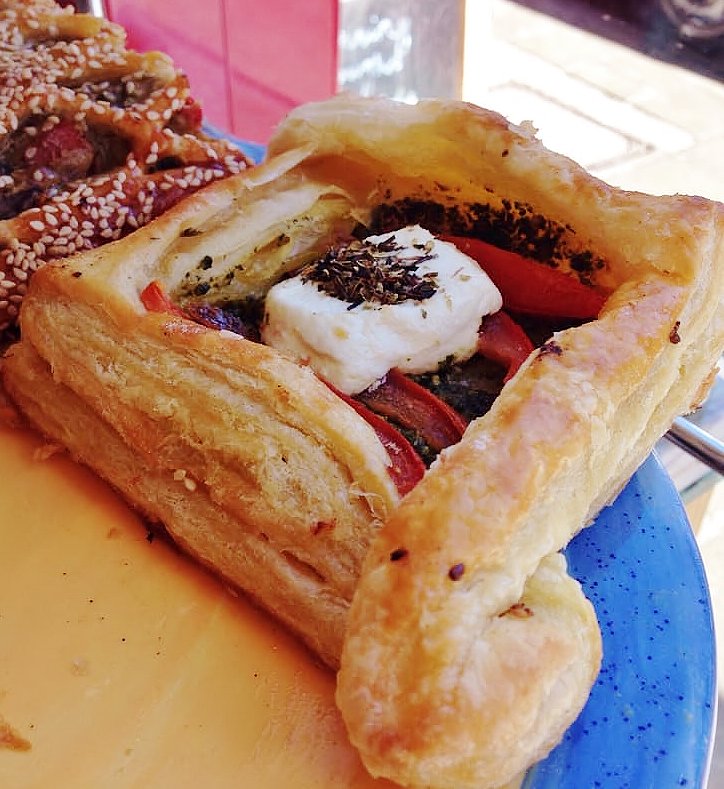 Alisa R loves Bakery Andante for both their sweet and savoury French style pastries. Read her #ROTDEdi bit.ly/2eaPYaH