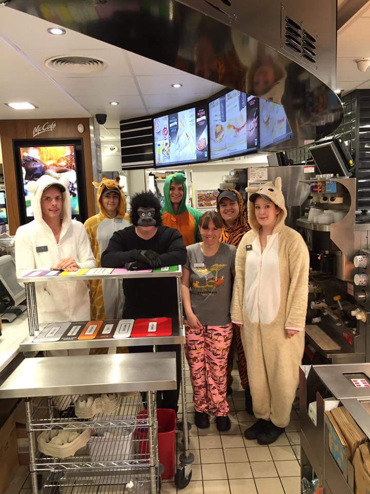 AKhanRestaurant's tweet photo. Cameron park branch raising funds for @RMHCUK #forRHMC https://t.co/BYw9GvTNL9