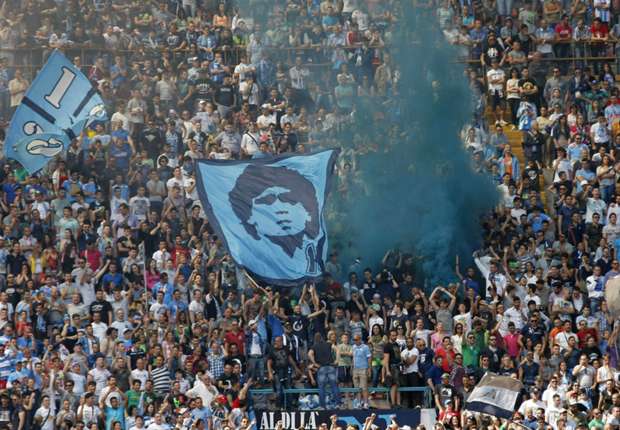 Fans Napoli Dilarang Bertandang Ke Juventus Stadium dlvr.it/MVmzbK