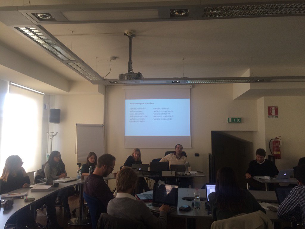 Carmendst89's tweet photo. Oggi a #Bergamo si parla di #Welfare con @EMassagli @SilviaSpattini https://t.co/eq0X9U2XUk
