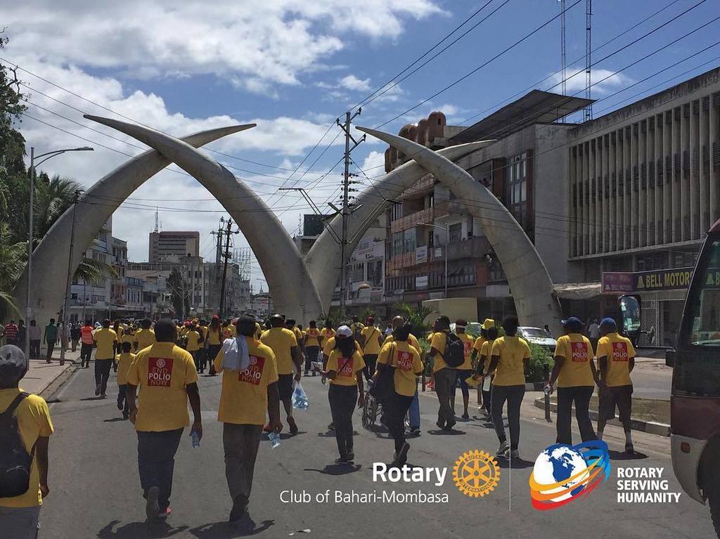 rcbaharimsa's tweet photo. #coastpolioeradicationwalk #rotaryinternational #rotaryservinghumanity #endpolionow #rcbaharimsa #district9212 #mom… https://t.co/AgqAAjppgh