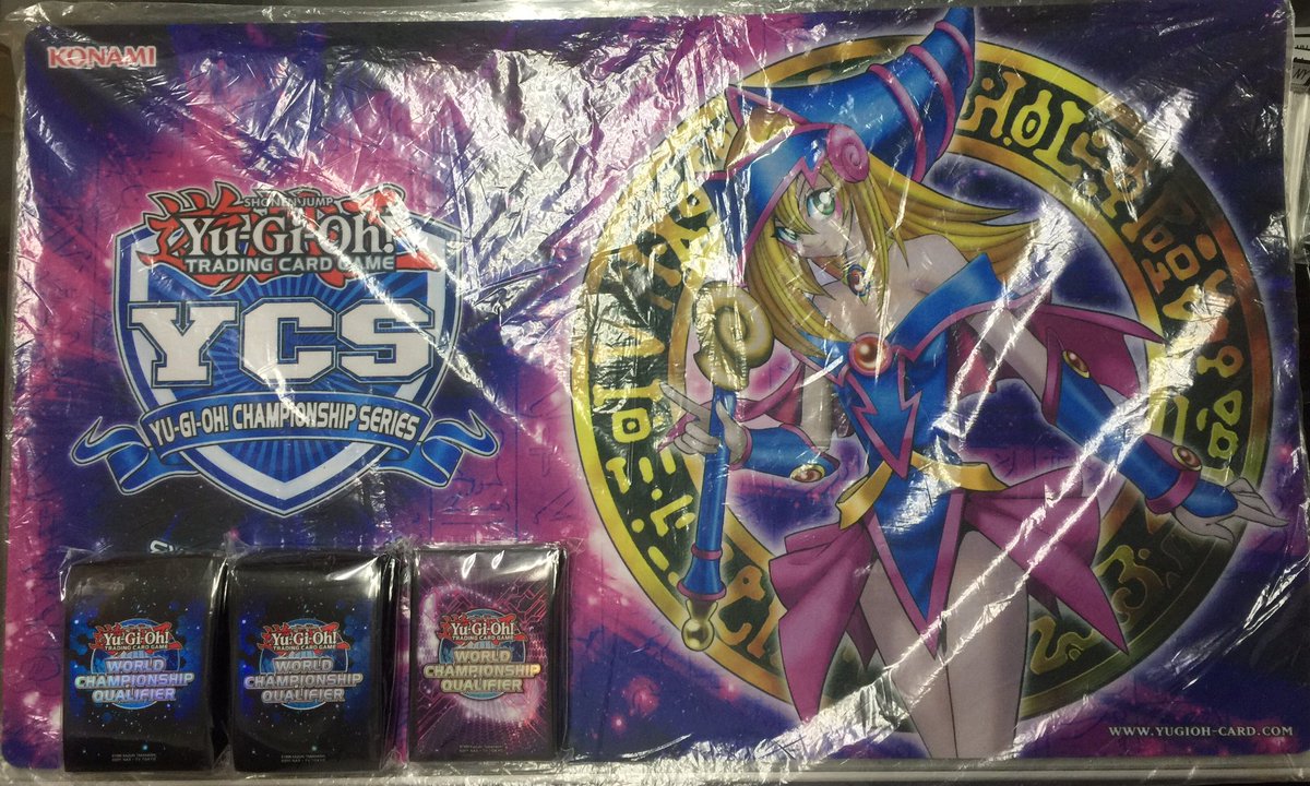 【公式】ブラックマジシャンガール　プレイマット　ycs