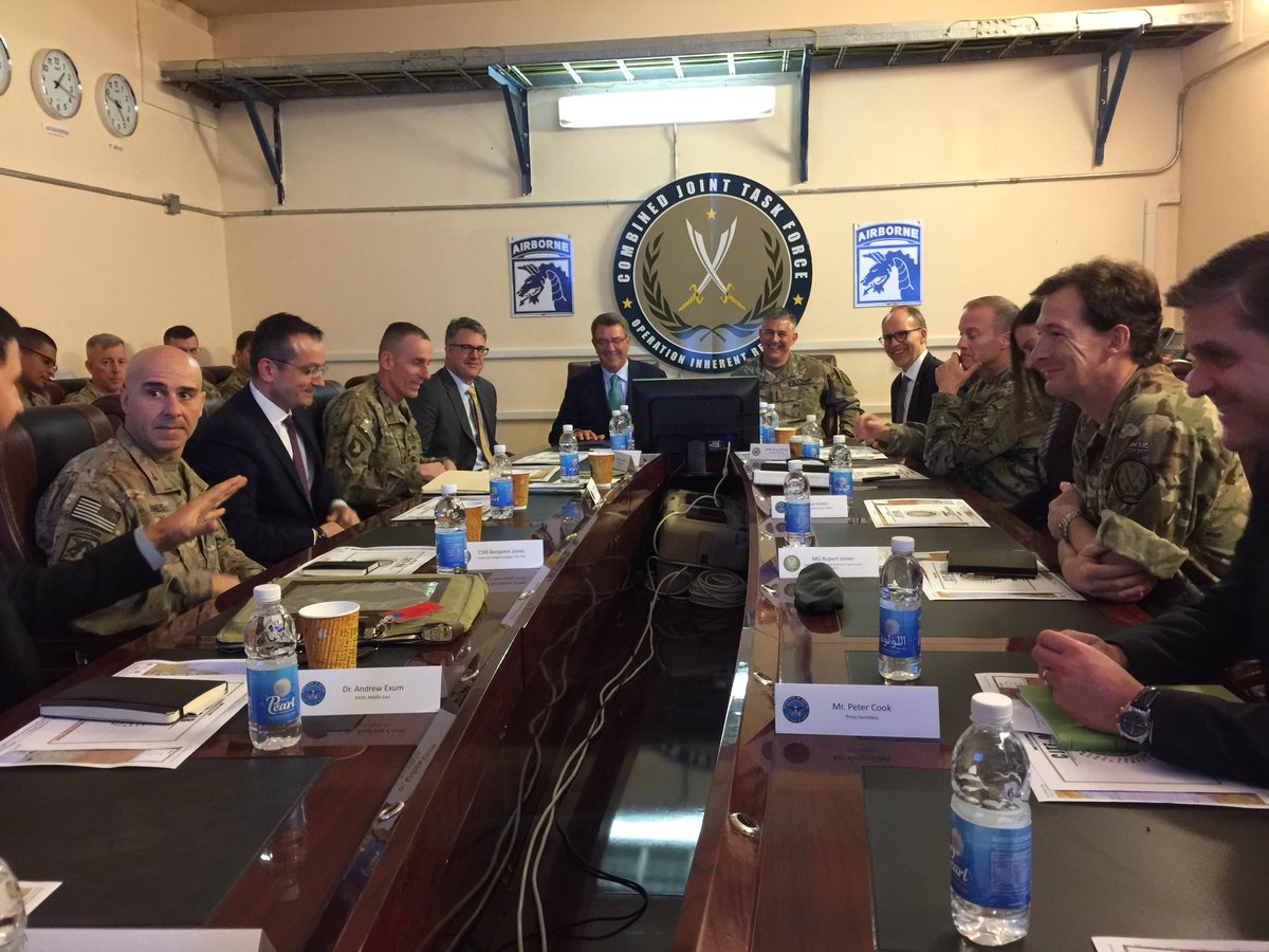 DeptofWar's tweet photo. #SecDef Carter meets with coalition leaders at @CJTFOIR HQ to discuss current fight to retake #mosul https://t.co/ve0Kukwwju
