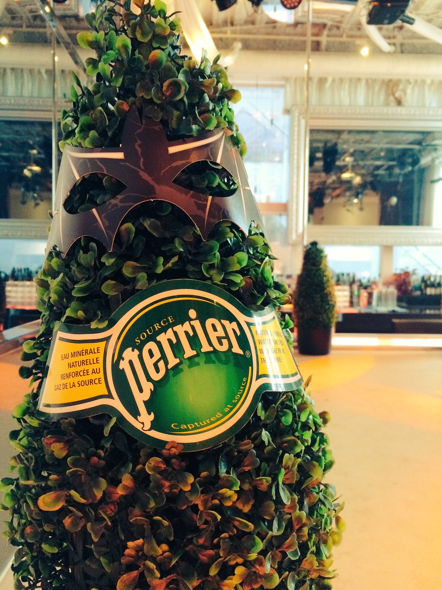 07_july_'s tweet photo. 表参道のOfficeの近くでランチ⭐️オシャレすぎていつも戸惑います笑 https://t.co/8yIy7Yo82R