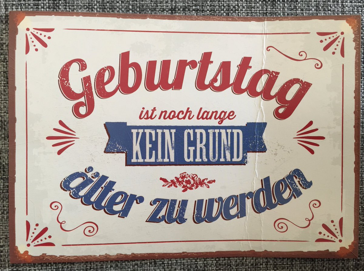 beyondagilecamp's tweet image. #beyondagile sind @dominik_angerer @MatthiasMohme @susemuehlbauer und @Querschaedel . Gestern haben wir den 2ten Geburtstag gefeiert :-)