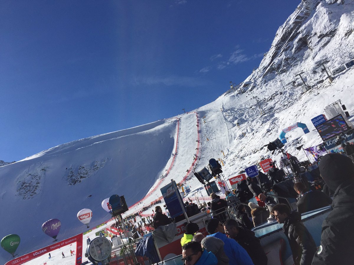 Première manche dominée par @Laragut Allez <a href="/TessaWorley/">TessaWorley</a> 9e et Les Bleues <a href="/soeldencom/">Sölden / Soelden</a> <a href="/fisalpine/">FIS Alpine</a> <a href="/FedFranceSki/">FFS - Fédération Française de Ski</a>