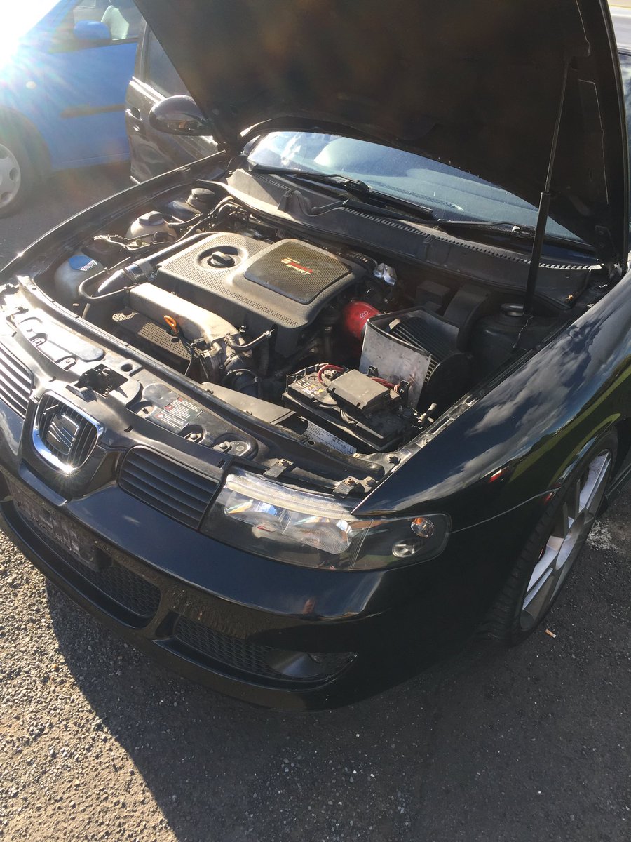 BreakersLeon's tweet photo. All parts available #seatleon #cupraR #breaking https://t.co/wxYAd2EyLb