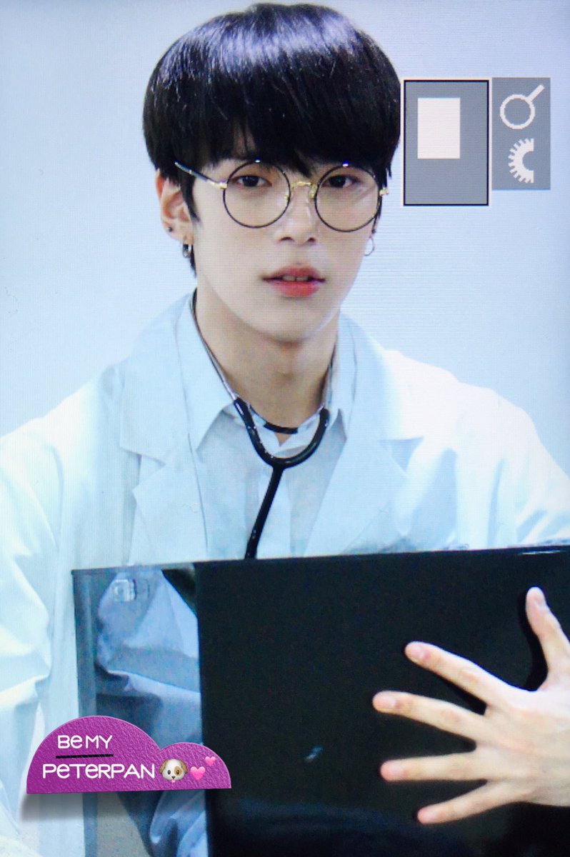 어제 의사 코스프레하고 팬싸인회 온 몬스타엑스 민혁 | 인스티즈