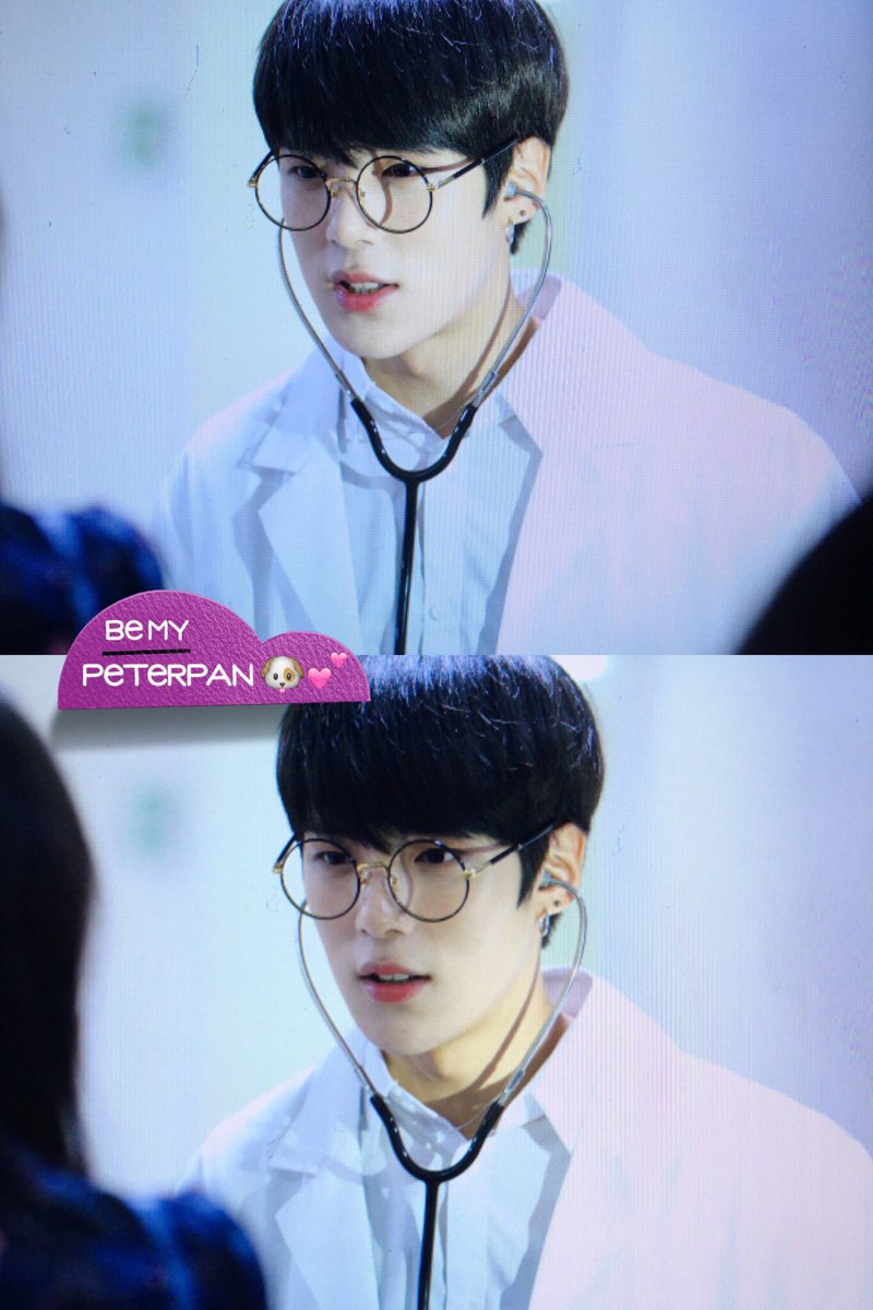 어제 의사 코스프레하고 팬싸인회 온 몬스타엑스 민혁 | 인스티즈