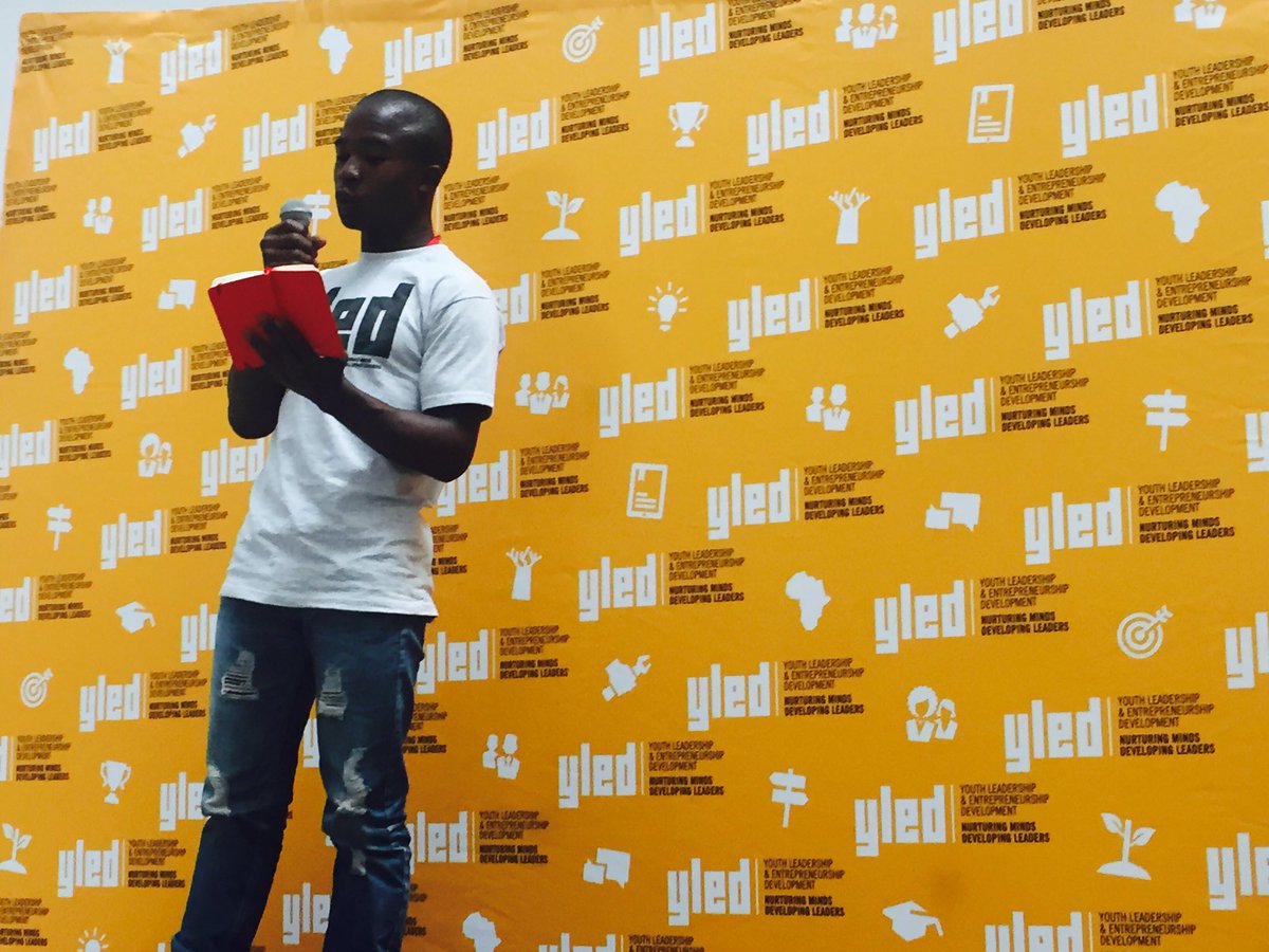 IamThaboIsaac's tweet photo. Nkosinathi Ndaba won the Best positive word. 🏆 #YLED2016 #GRADUATION&amp;AWARDS🏆🎓 https://t.co/7oOt17vSg0