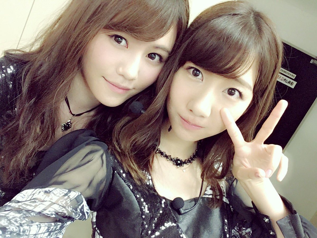 Yukiriiiin__K's tweet photo. このあと20時〜！
NHKBSプレミアム
📺AKB48FES 2016📺 

3時間です！みてね💕
レアな番組ですよっ😁 https://t.co/McyKlBHdOf