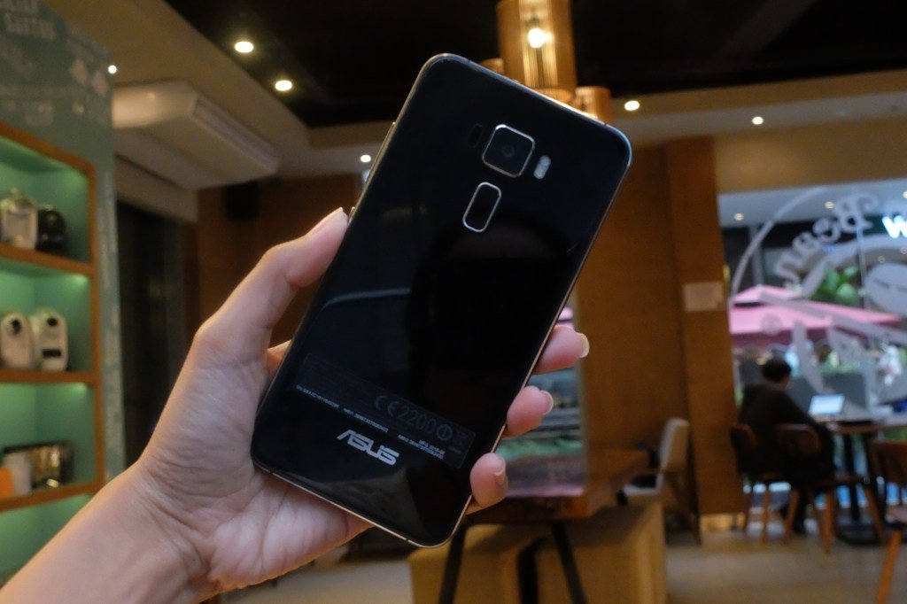iamjajaramirez's tweet photo. 10 things I love about the new ZenFone 3 5.2 and a ZenFone Giveaway https://t.co/gSDTEAlbEZ https://t.co/0AzUR4eltE