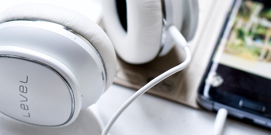 SamsungNL's tweet image. Good tunes, good vibes. #LevelOn #GalaxyS7edge