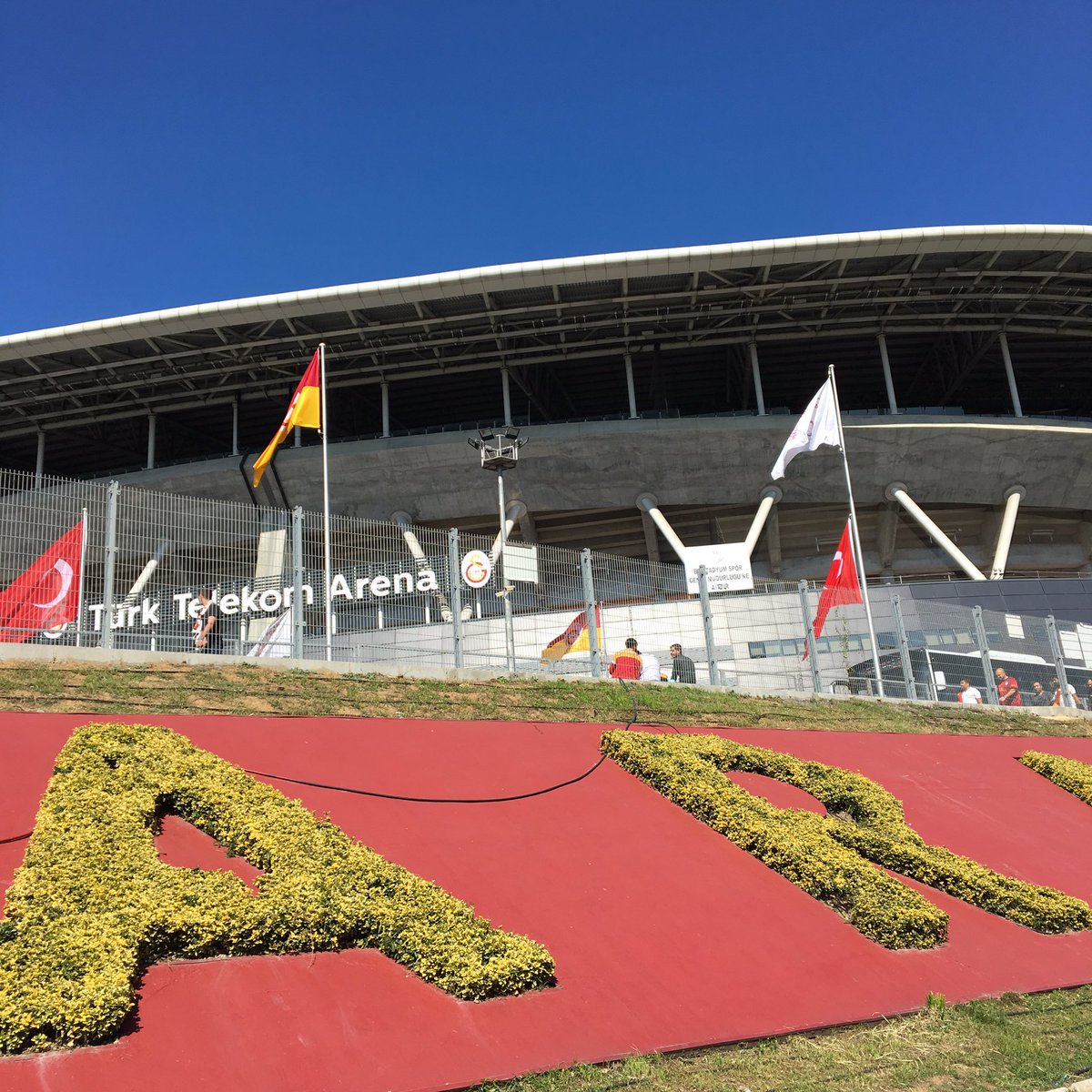 #GSlive