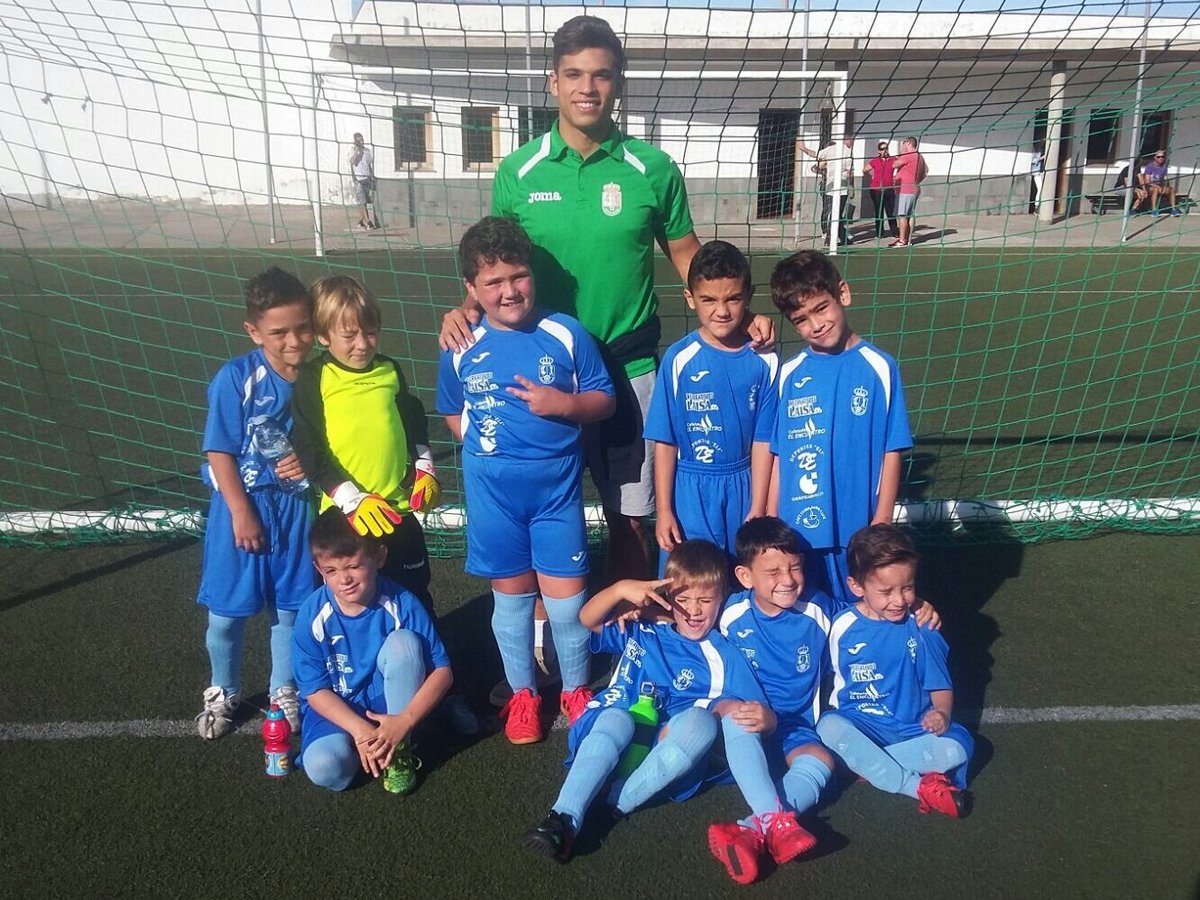 Nuestro prebenjamin <a href="/Atl_VictoriaTF/">Atletico Victoria</a> visita al #CDBuenavista en una nueva jornada. #Cantera #Sentimiento #VamosVerdes