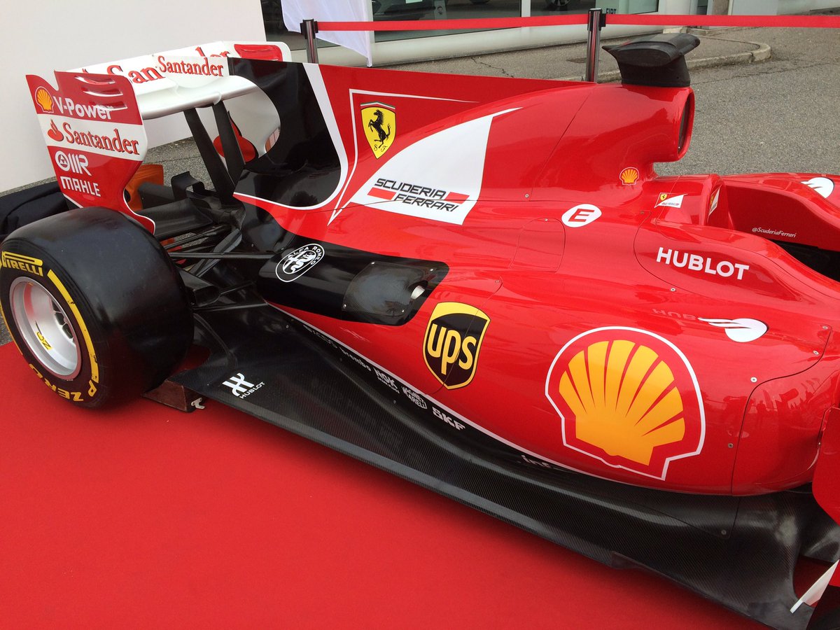 sanvito_andrea's tweet photo. #GruppoCeriani #ScuderiaFerrari #FiatAuto #LegnanoMI #LaRossa #F1 @fiatontheweb @ScuderiaFerrari @alfa_romeo 🙂 https://t.co/wKnEUKJGFn
