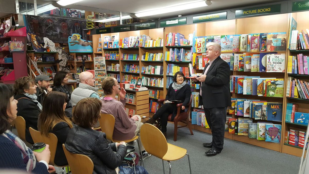 OMahonysBooks's tweet photo. A great turnout today for @SMooreFitz reading from her latest book #AVeryGoodChance. Introduced by @ProfDevereux https://t.co/izE8KnWfvQ
