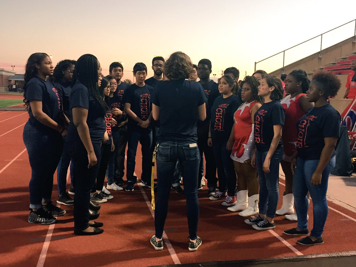 AliefTaylorLionChoir tweet media