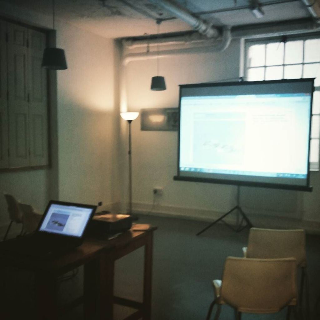 SquintyStuff's tweet photo. Set up in the Govanhill Baths ready to give a quick talk on #Etsy and #glasgowetsy. #ragst… https://t.co/14HeQ76E60 https://t.co/PxmaTGi6V6