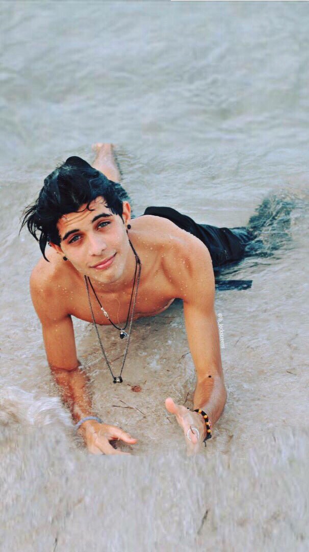 hotxscreen's tweet photo. •Erick LOCKSCREEN•
RT if you saved!! -AM👑
#ErickPotter @ErickBrianColon #erickbriancolon @CNCOmusic
#erickb #CNCOwners #cnco https://t.co/9BK8okDrNU
