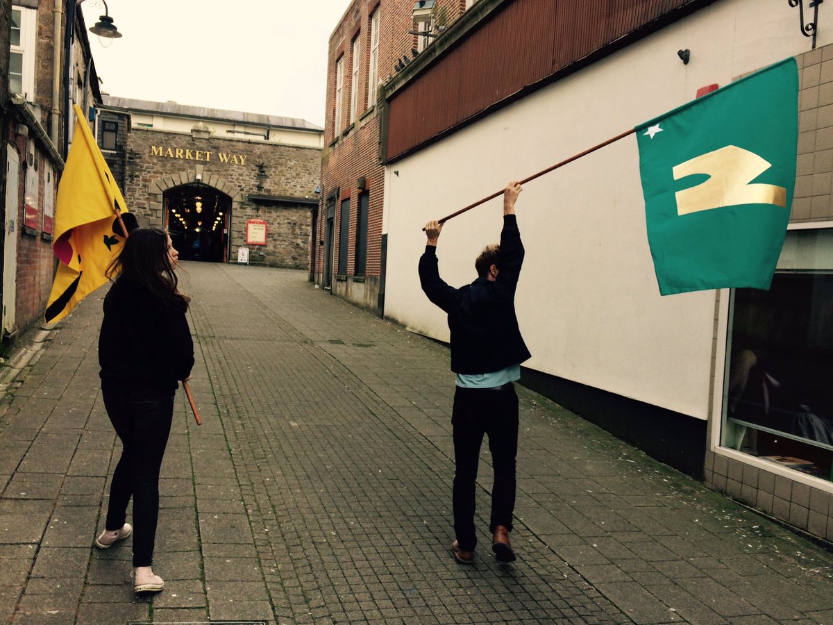 gohappenarts's tweet photo. Take to the streets @InlandArtFest #redruth #futureflags back tomorrow 11am and 2pm! https://t.co/m2ZlhO3ksB
