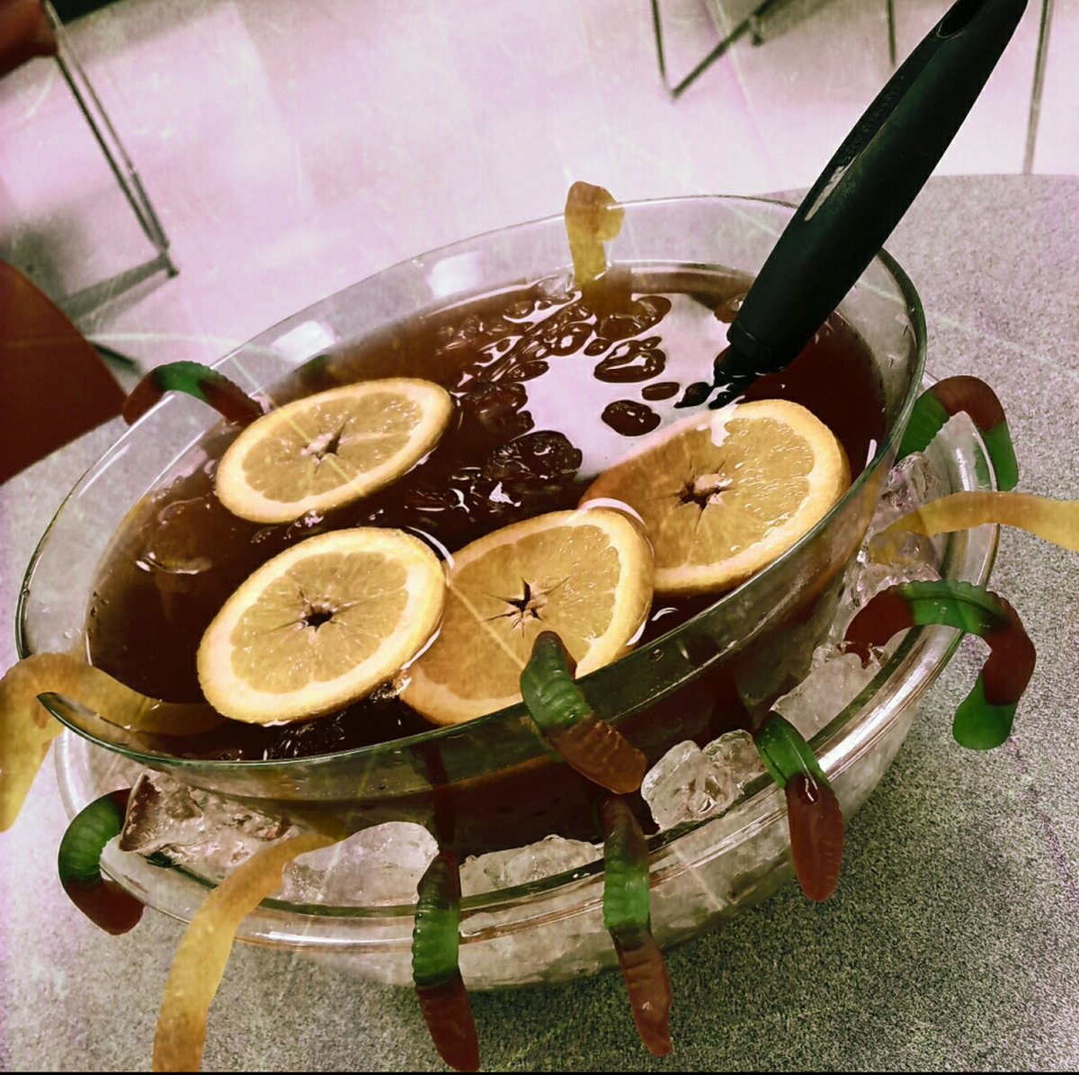 the_ryan_moe's tweet photo. Happy Spooky Punch Day at T0343! #VanMallStars #BestTeamInRetail #Halloween #SpookyPunch https://t.co/OTzFfxQRdB