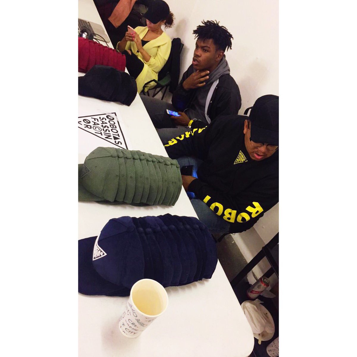 JadeDragonMusic's tweet photo. Crep City with @Robot_A_Factory https://t.co/OvTopZ8EeN