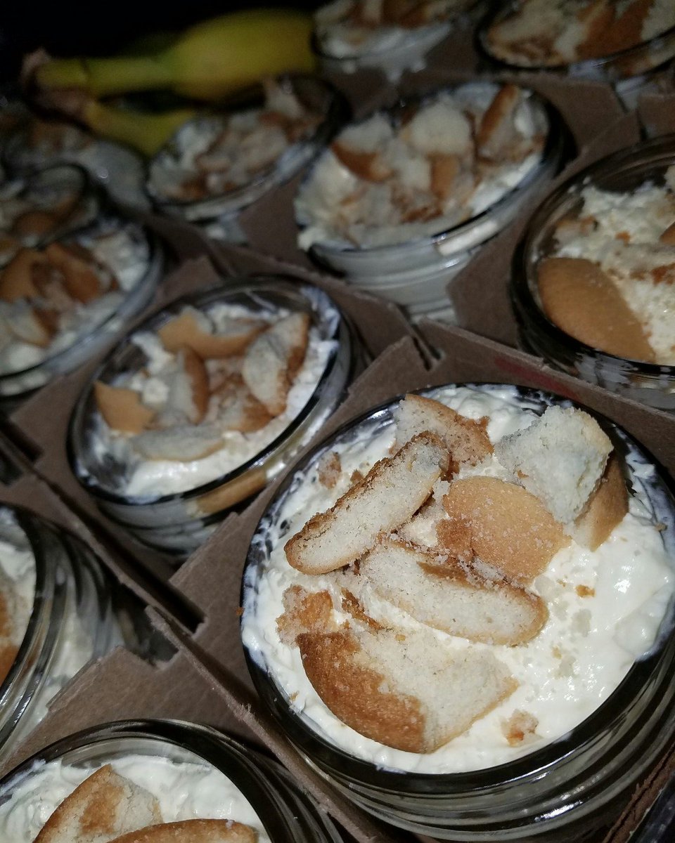 TTsHomemade's tweet photo. Perfect day to enjoy banana pudding! Send a message or text to get yours https://t.co/zoZQgBCry8