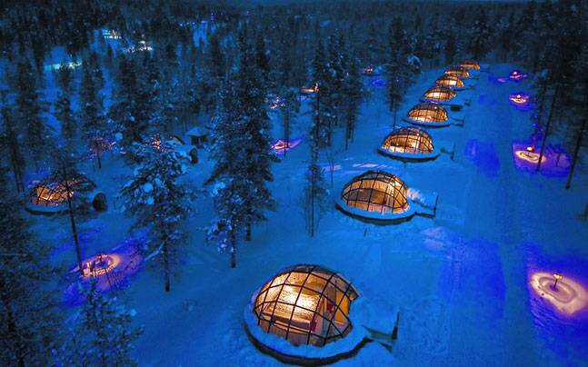 Yippe_App's tweet photo. Sleeping under the Northern Lights: thats what you can do at this hotel in Finland https://t.co/AtLpK46OAn https://t.co/5EpKnQtFvk