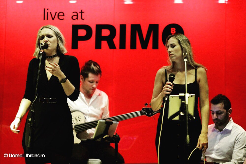 Back on the 8th🍸<a href="/PrimoBarLondon/">Primo Bar</a> 🏨<a href="/ParkPlazaHotels/">Park Plaza Hotels</a> with <a href="/lordloopstation/">Lord Loopstation</a> <a href="/LateNightLabsUK/">Late Night Labs</a> <a href="/dagueh/">Didier Agueh</a> 
🎥<a href="/CharlHaining/">Charlotte Haining</a> 
#live #acoustic #band