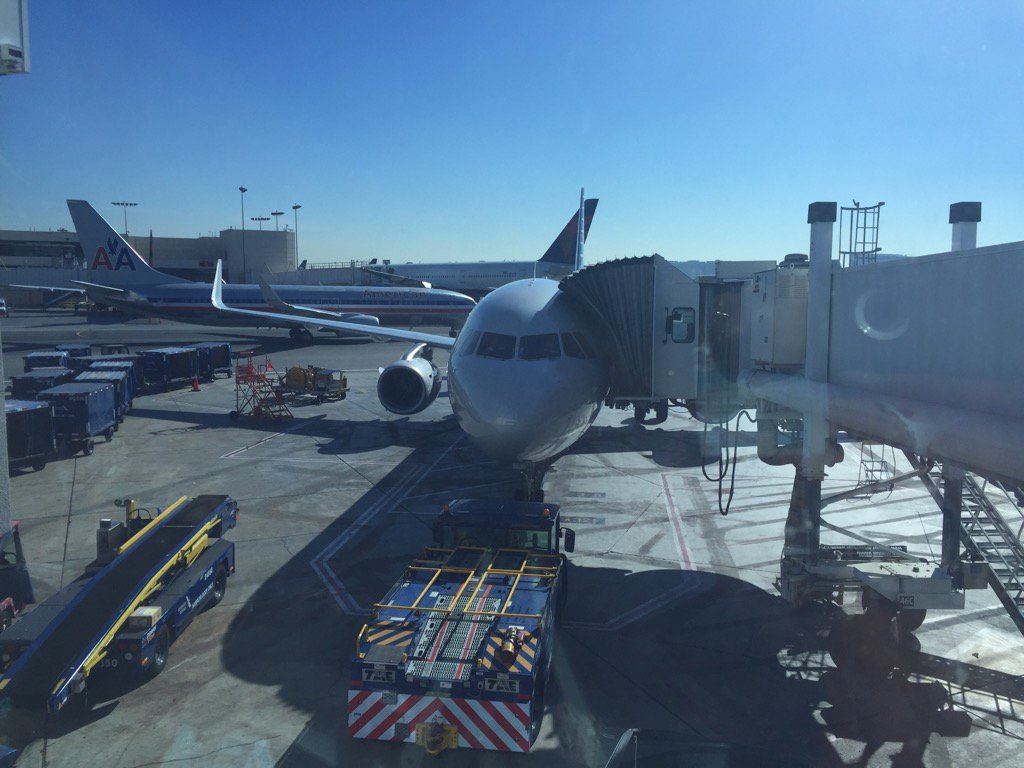 BrentLong13's tweet photo. @AmericanAir ... Delayed 2 hours due to no catering ... Is unacceptable appropriate ? https://t.co/qqKgTz7n2h