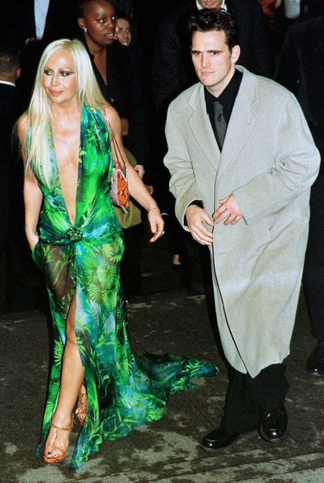 versace vestido donatella