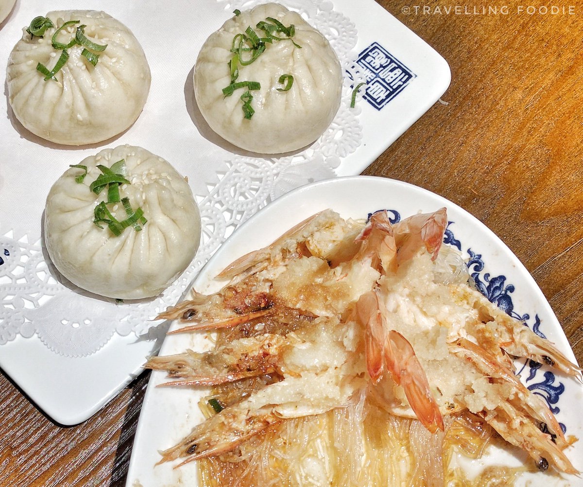Buns and Shrimp Noodles at 98 Aroma in Toronto