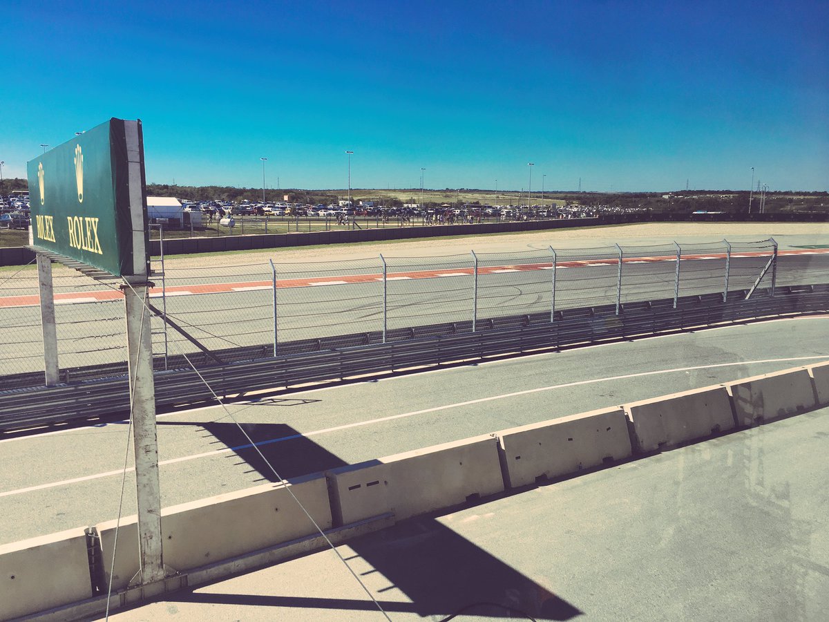 Sky_SaschaR's tweet photo. #SSNHD #f1sky gleich geht's los: Qualifikation aus #Austin Live auf @DeinSkySport #Howdy https://t.co/Hwr8LzMmH4
