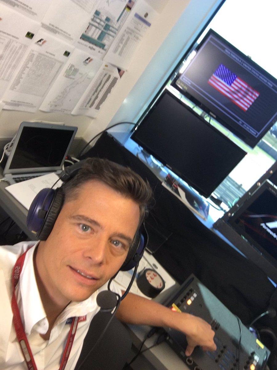 Sky_SaschaR's tweet photo. #SSNHD #f1sky gleich geht's los: Qualifikation aus #Austin Live auf @DeinSkySport #Howdy https://t.co/Hwr8LzMmH4