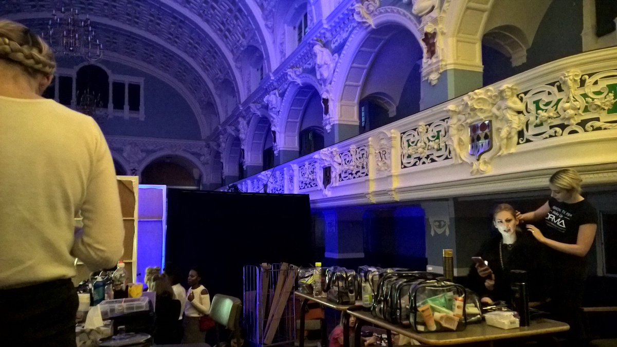 Oxford Fashion Week - amazing night! <a href="/OxfordFashionWk/">Oxford Fashion Week</a> @OxFashStu