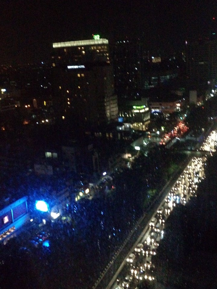 20.35: RT <a href="/Melinaarijady/">Melina</a>: Padat merayap di Jl. Gajah Mada arah ke Kota #EnjoyJakNight #Jkt