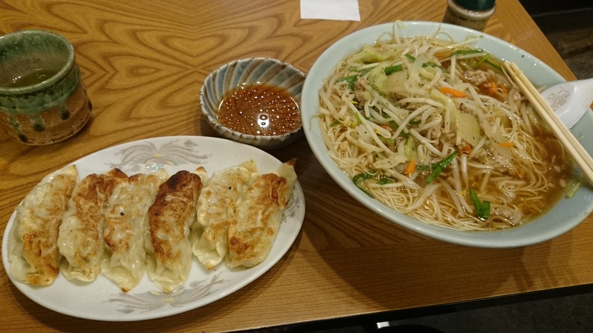 カープスター Twitterren 清瀬の孤独のグルメに出てくるみゆき食堂に行ってきました スープはラーメンで麺が素麺のソーラーメンとジャンボ餃子をいただきました ソーラーメンはめっちゃデカ盛りで3人前はあろうか という量でした 感想としては のびた素麺には