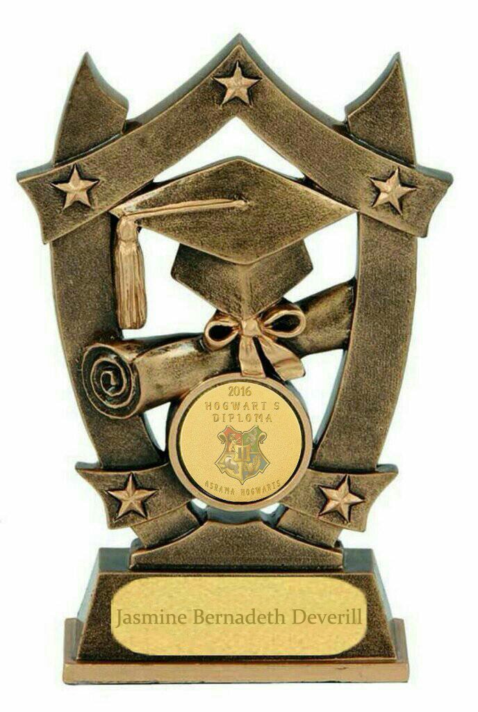 Asrama_Hogwarts's tweet photo. "Congraduation, Jasmine Bernadeth Deverill! So proud of you."
@ailurophilx
#AH10thGrad https://t.co/q0InqWEYbd