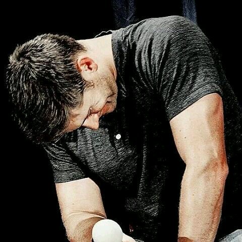 Jerzcaligrl's tweet photo. @JensenAckles Appreciation Tweet! #NotObjectifying Srsly! #JustSaying DAMN! π (credit to amazing photographers!) π·π https://t.co/8hzfiakcXL