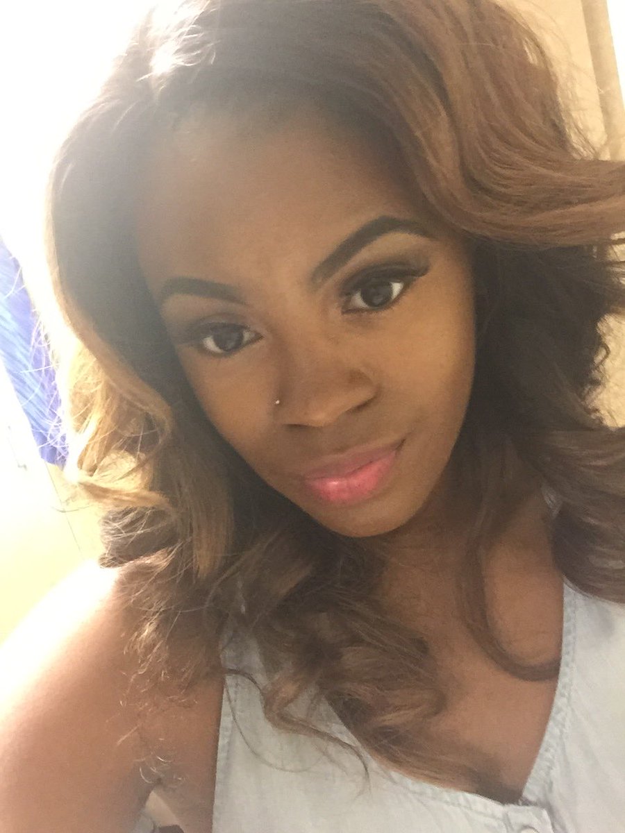 _AReneeee's tweet photo. The switch up 😍💕 
#FIIH #TuskegeeUniversity https://t.co/kvu1Q7cad9