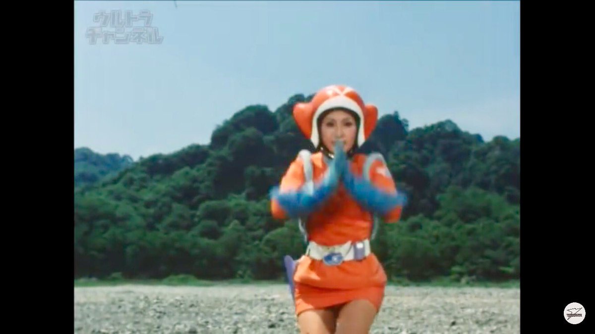 トリプルファイター女性隊員 トリプルファイター SAT隊員（女性） ソフビ人形 ブルマァク 円谷