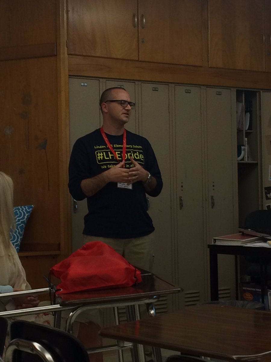 pam_pdnolte's tweet image. Tom Glennon #LHEPride!!!
#csdtech. Great session