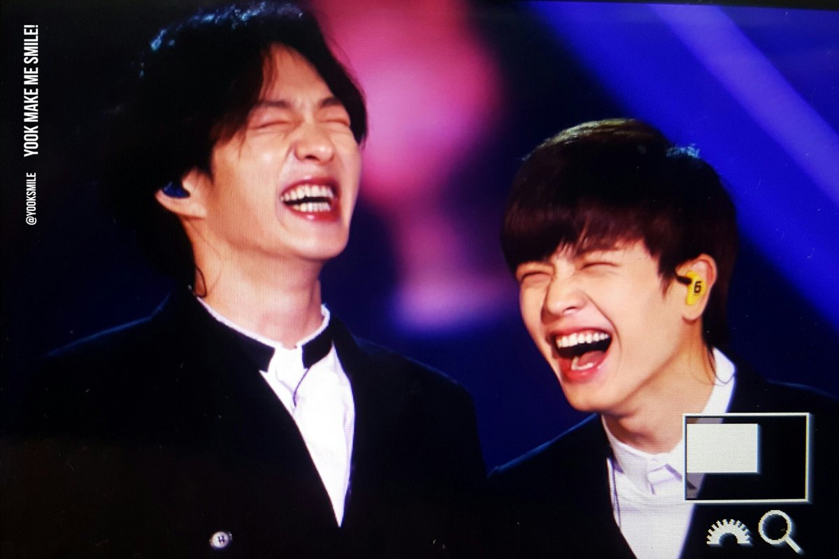 yooksmile's tweet photo. 161022 kbs 청소년음악회 #비투비 #육성재 @BTOB_6SJ 행복한세상의비투비 https://t.co/RFwmDYY3Qd