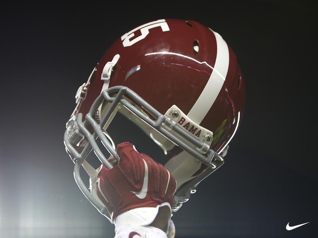 CrimsonChimer's tweet photo. Every Saturday, the Tide rises. #BeatTAMU #RollTide https://t.co/lEhHYbkjan