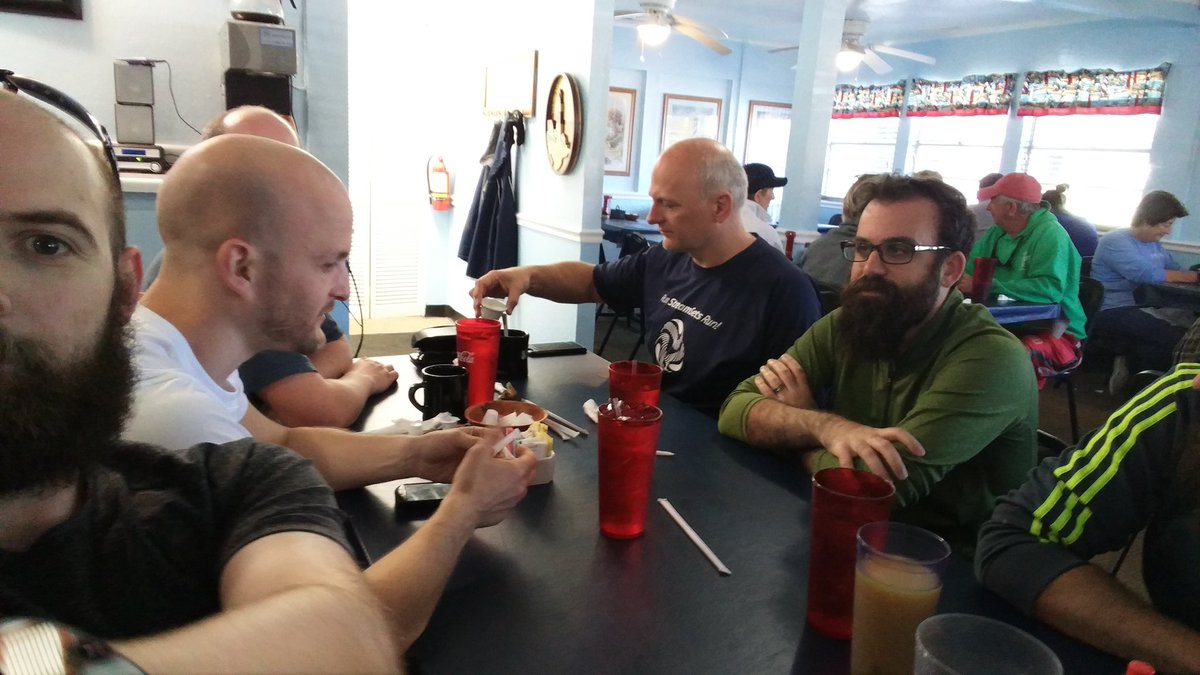 runnerdherd's tweet photo. Van 1 done and getting breakfast! https://t.co/2s2HEmO9SG