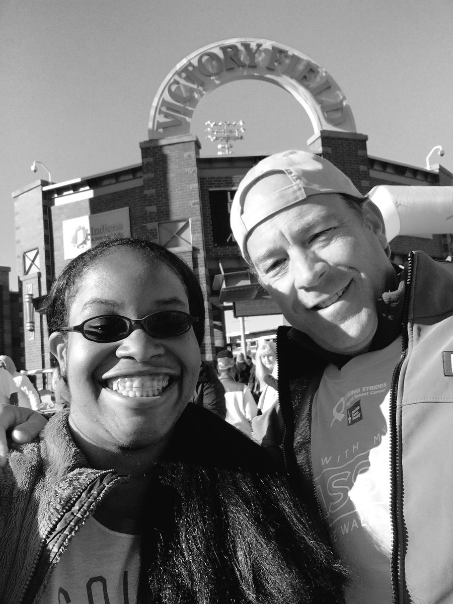iamreneejai's tweet photo. Love when Saturday morning meetings are cancelled so that I can support friends like @RayCortopassi at the #MakingStridesIndy walk! 😍 https://t.co/tz1tNmvGUo