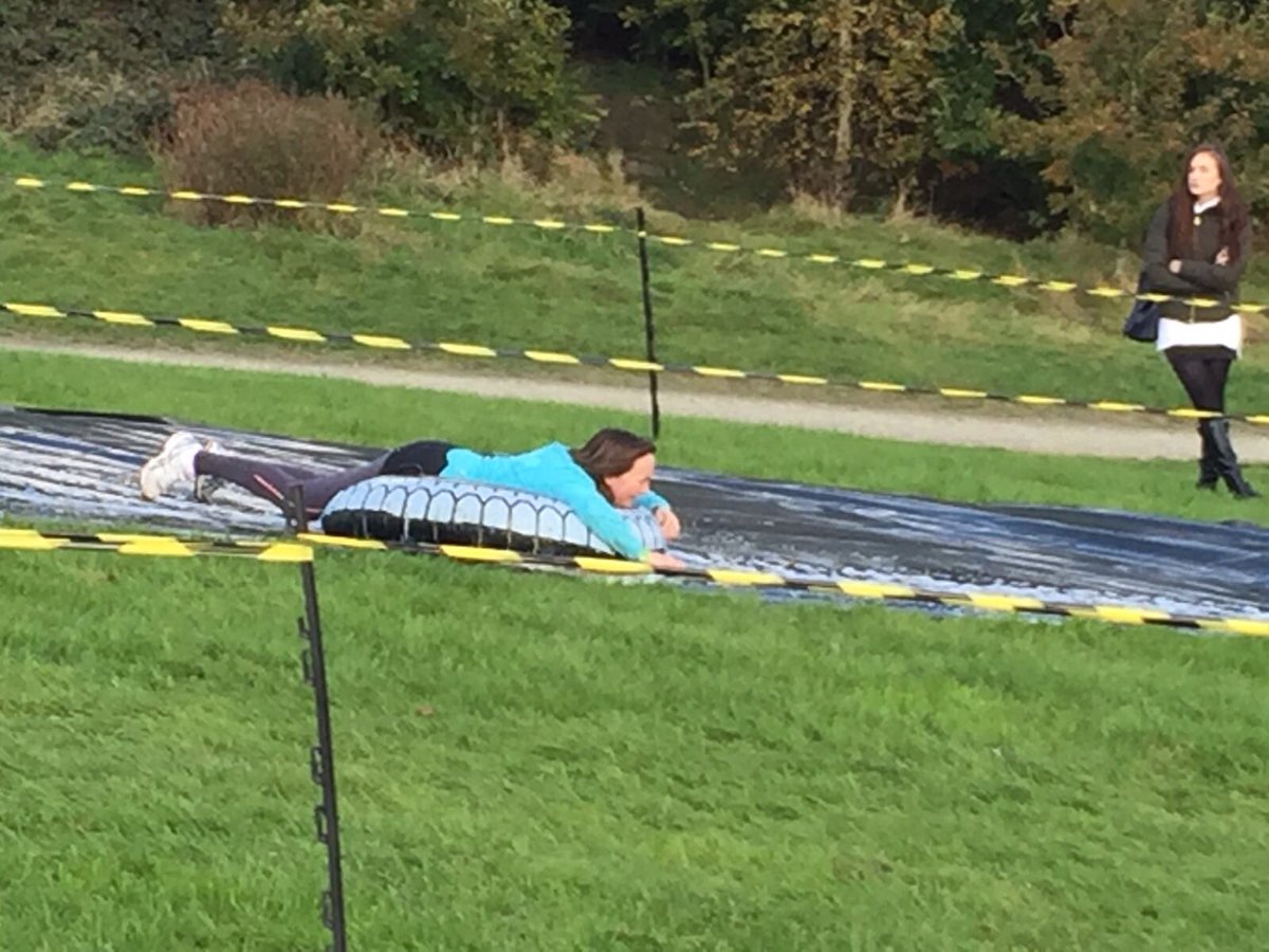 HolcombeBrook's tweet photo. Well done Muddy Maniacs fundraising for school! 6k run, obstacles, mud, foam water and space hoppers! We loved it! Great effort everyone! https://t.co/6vEG6fTsdD